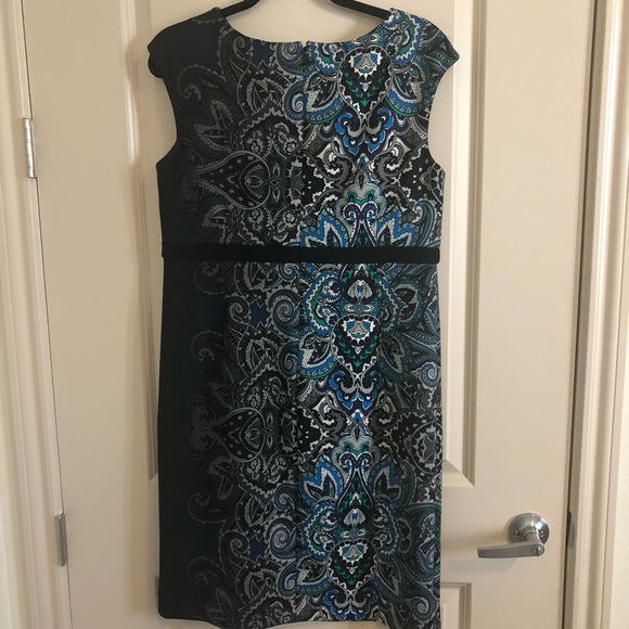 CHICO’s Size 1 Ombré print sleeveless sheath dress - Picture 2 of 4